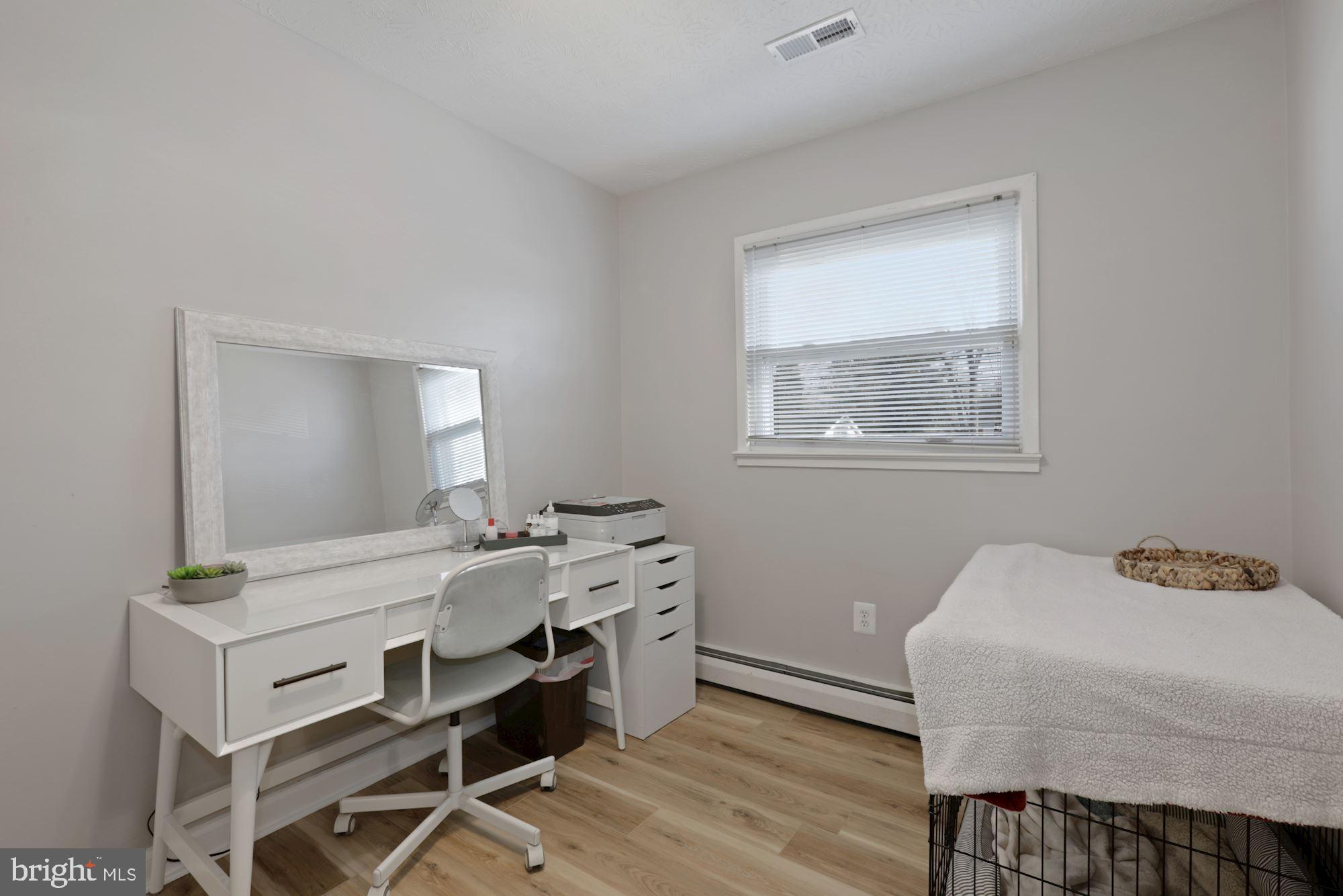 WEST GATE OF LOMOND - Residential Lease