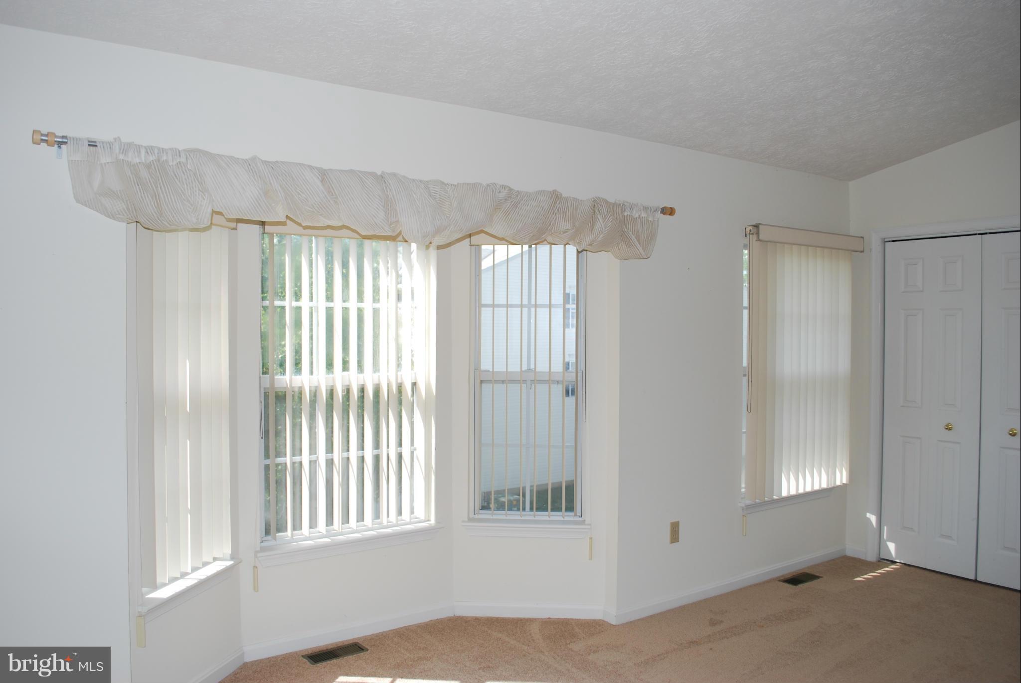 COLUMBIA PARK - Residential Lease