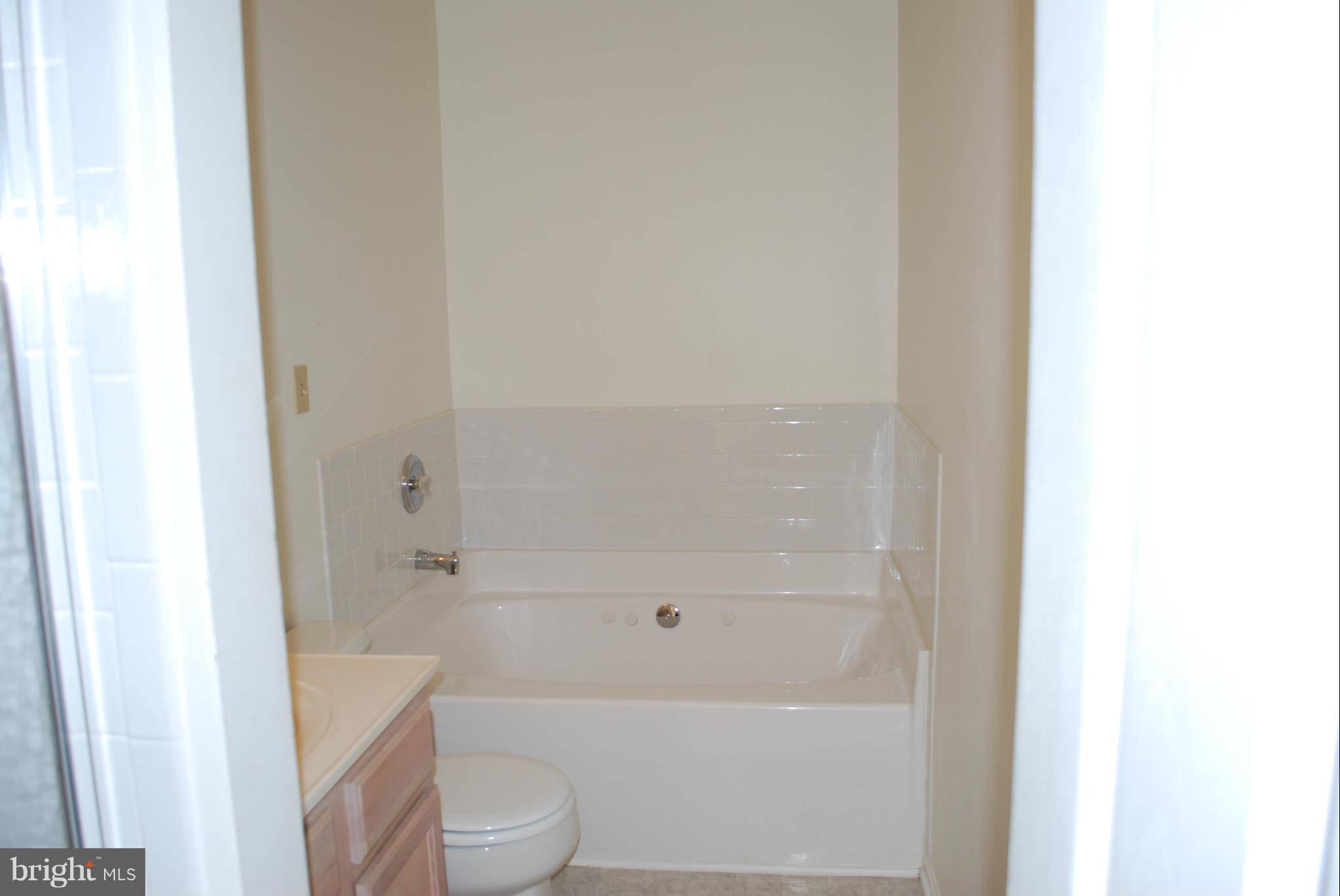 COLUMBIA PARK - Residential Lease