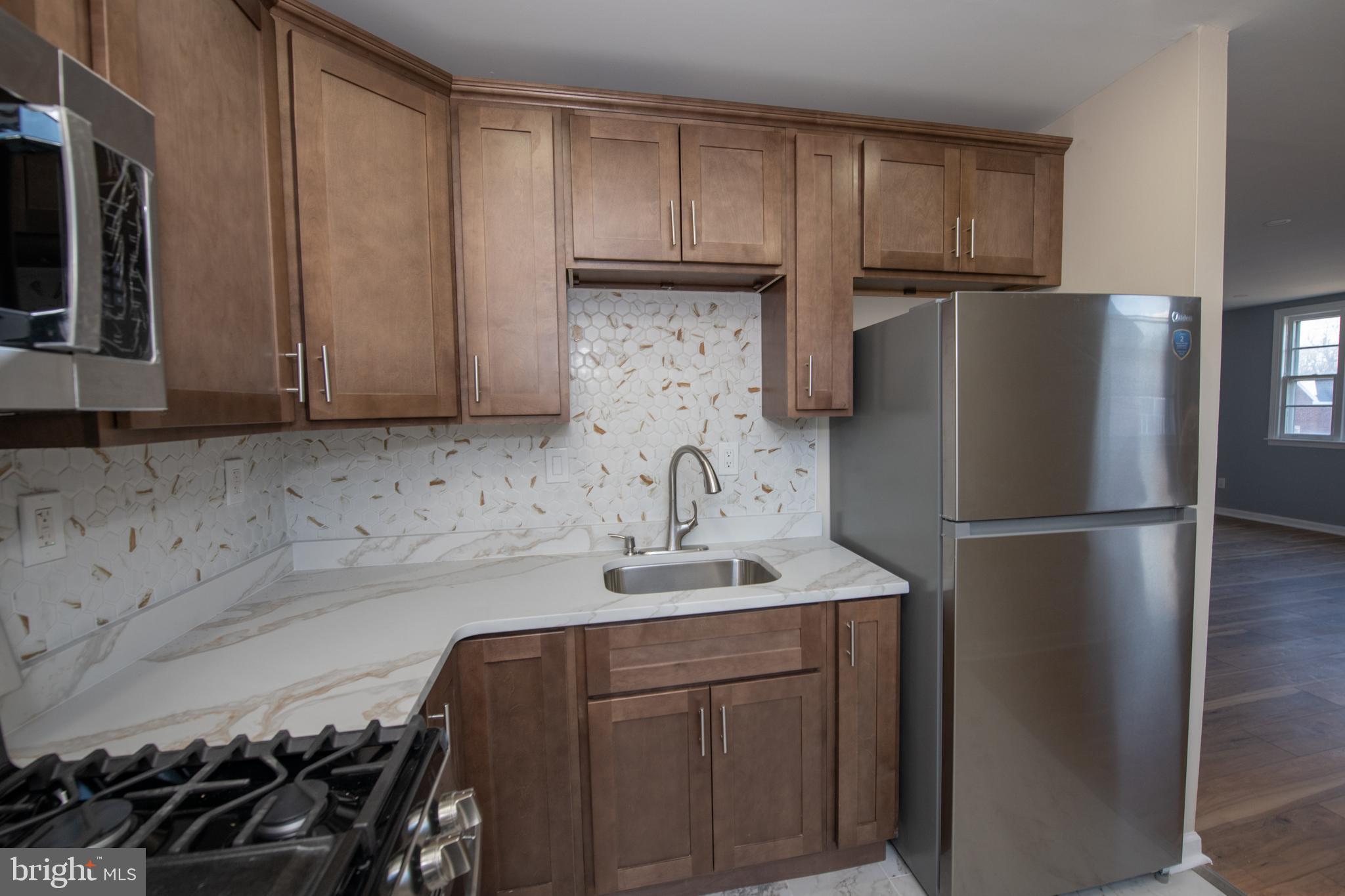 FOX CHASE - Residential