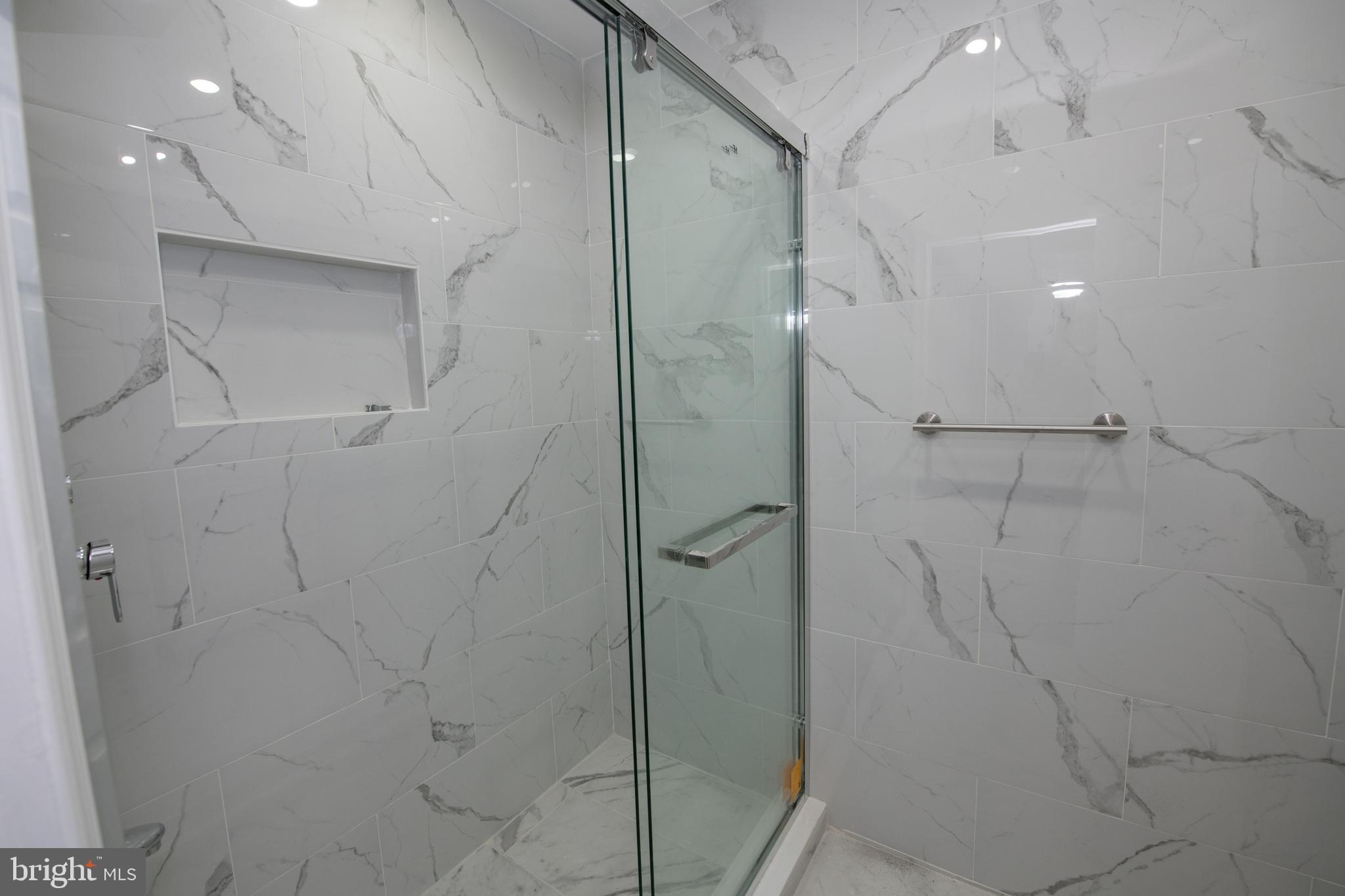 FOX CHASE - Residential