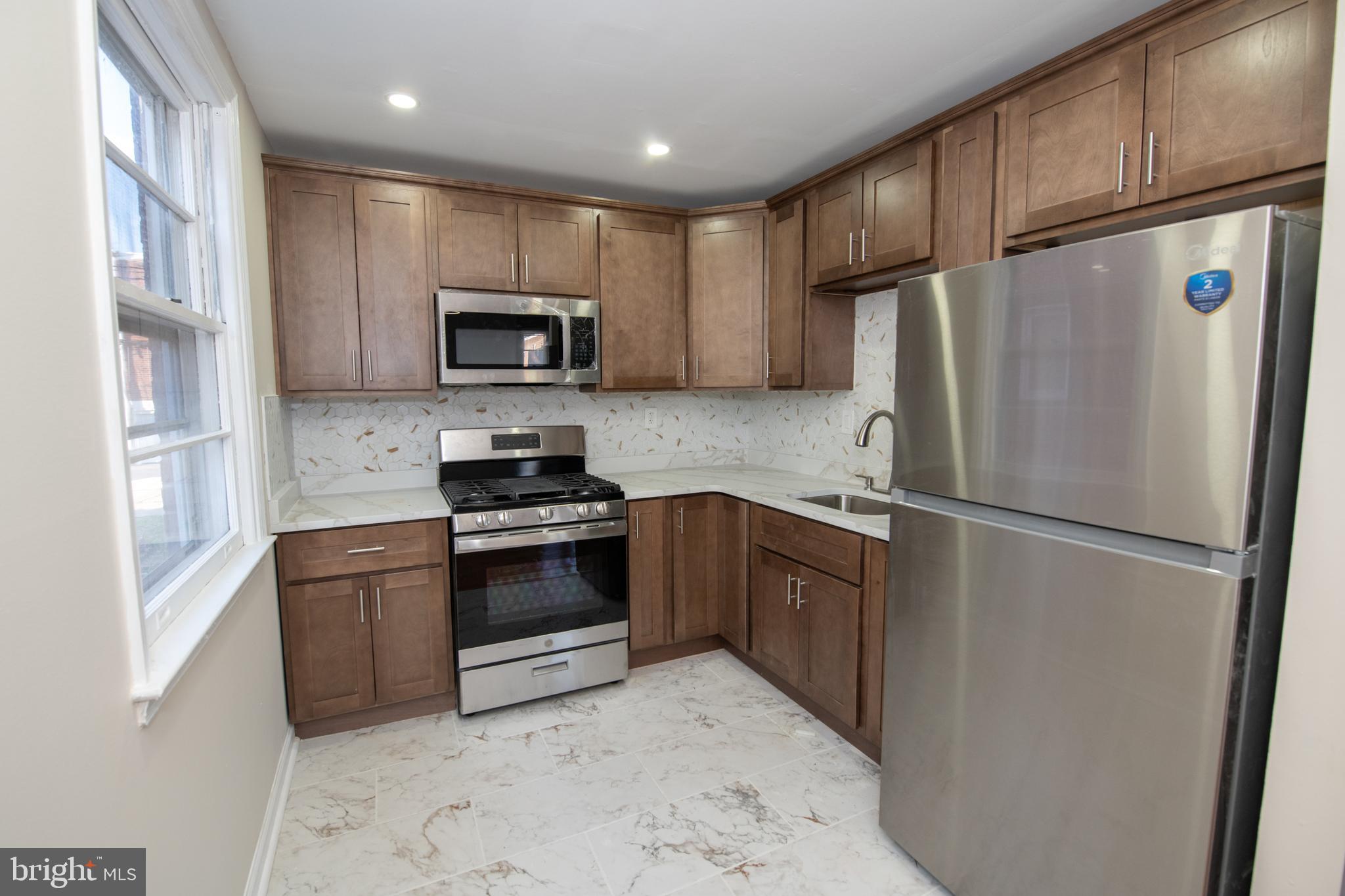 FOX CHASE - Residential