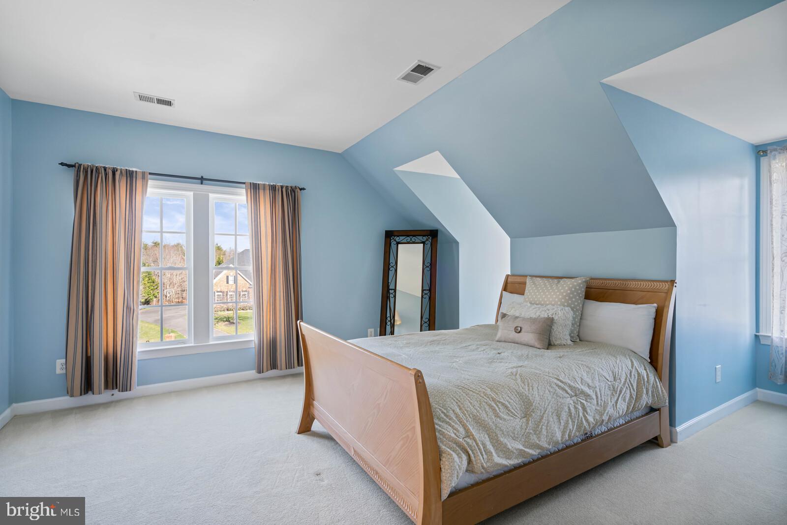 CEDAR CREST - Residential