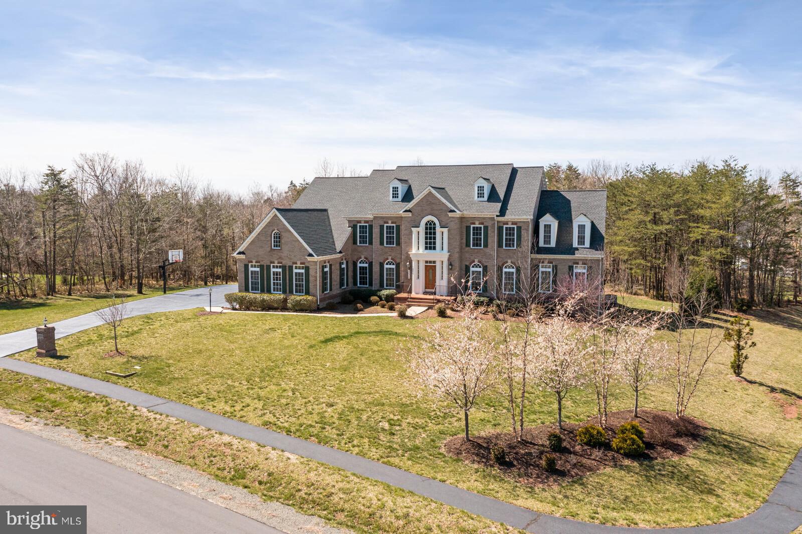 CEDAR CREST - Residential