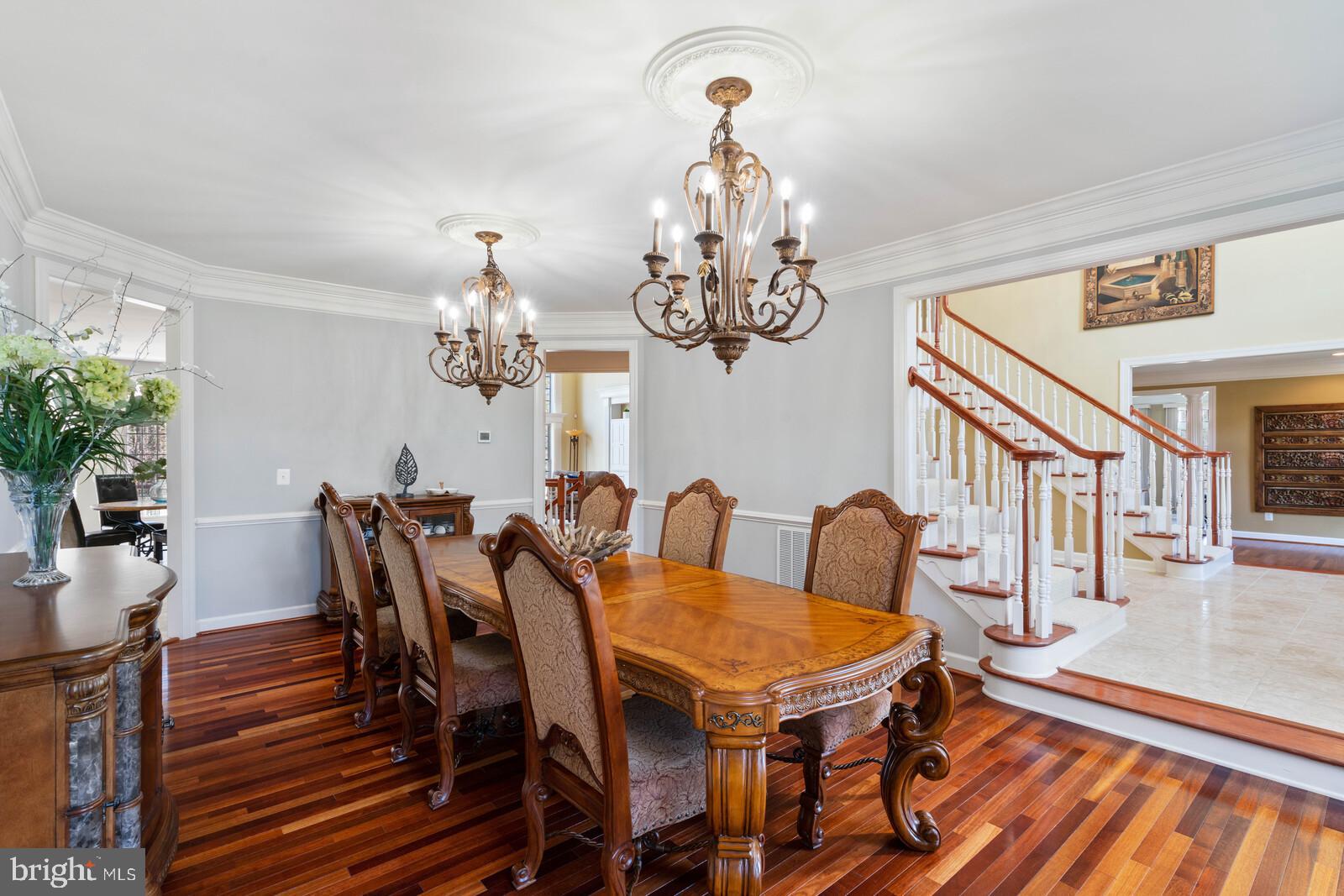 CEDAR CREST - Residential