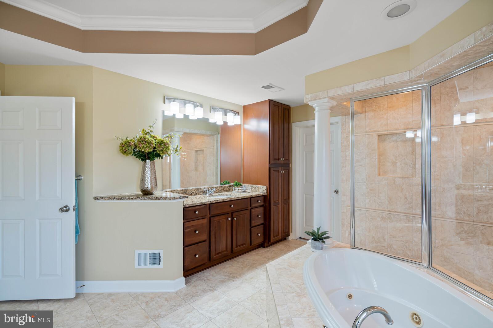 CEDAR CREST - Residential