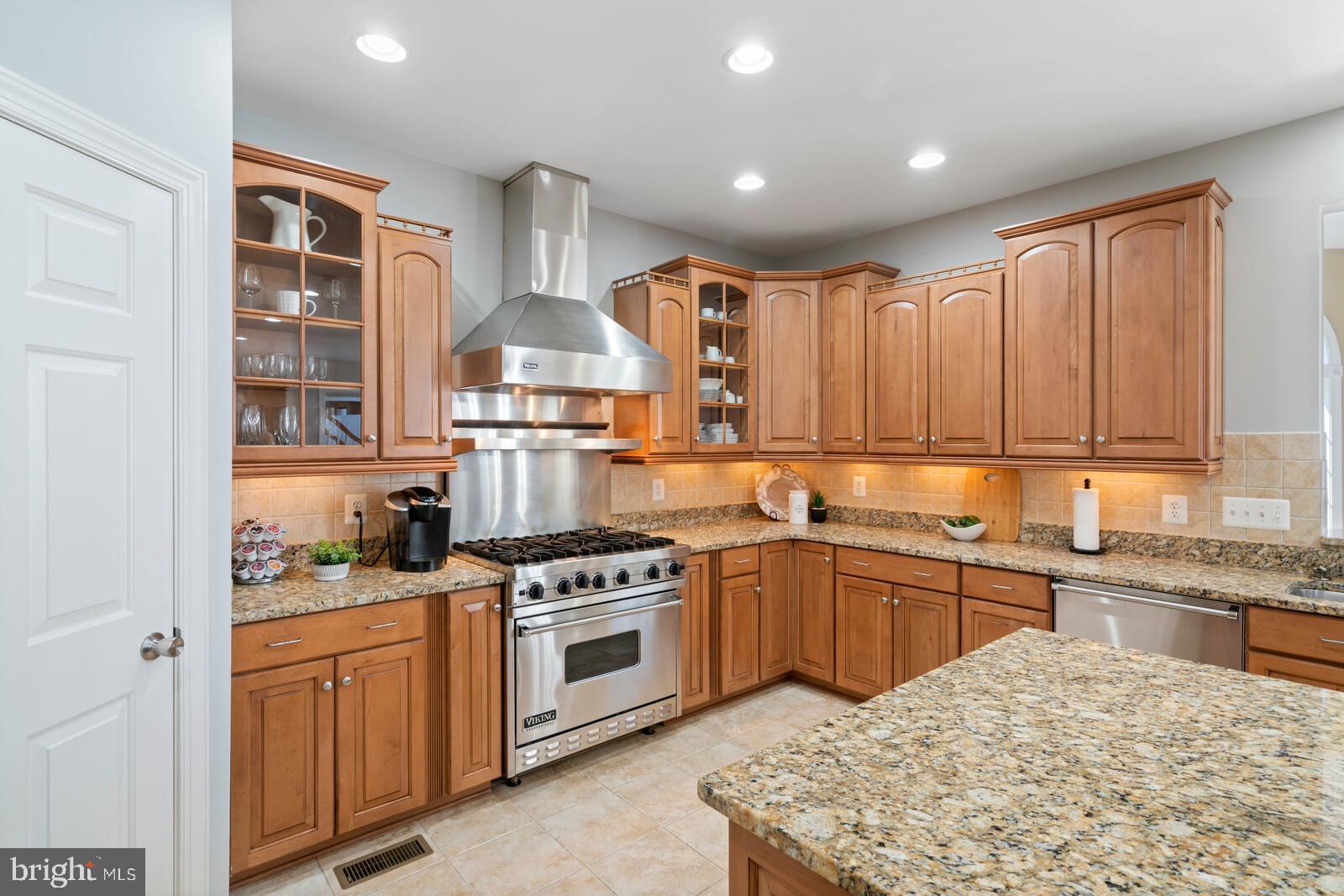 CEDAR CREST - Residential