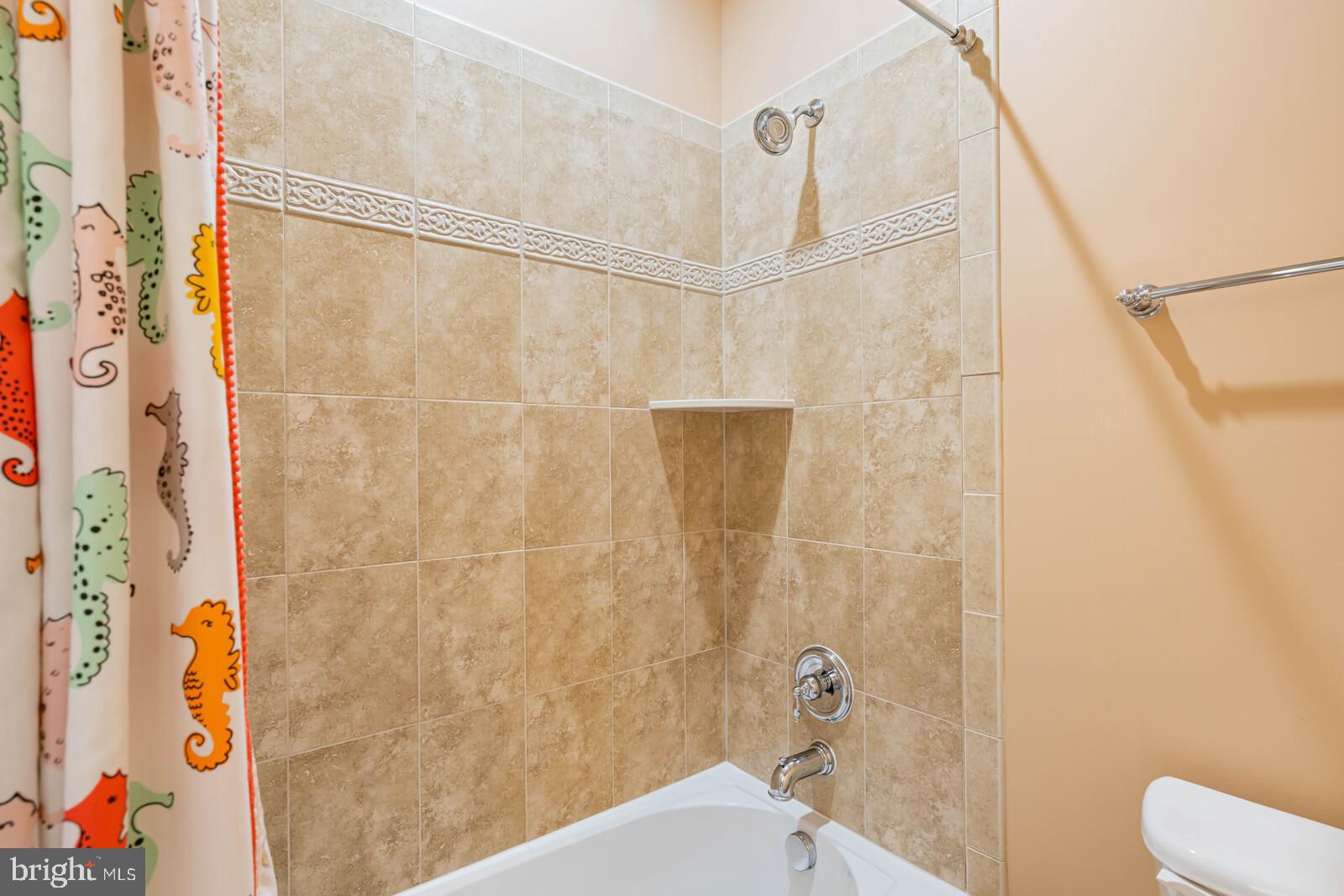 CEDAR CREST - Residential