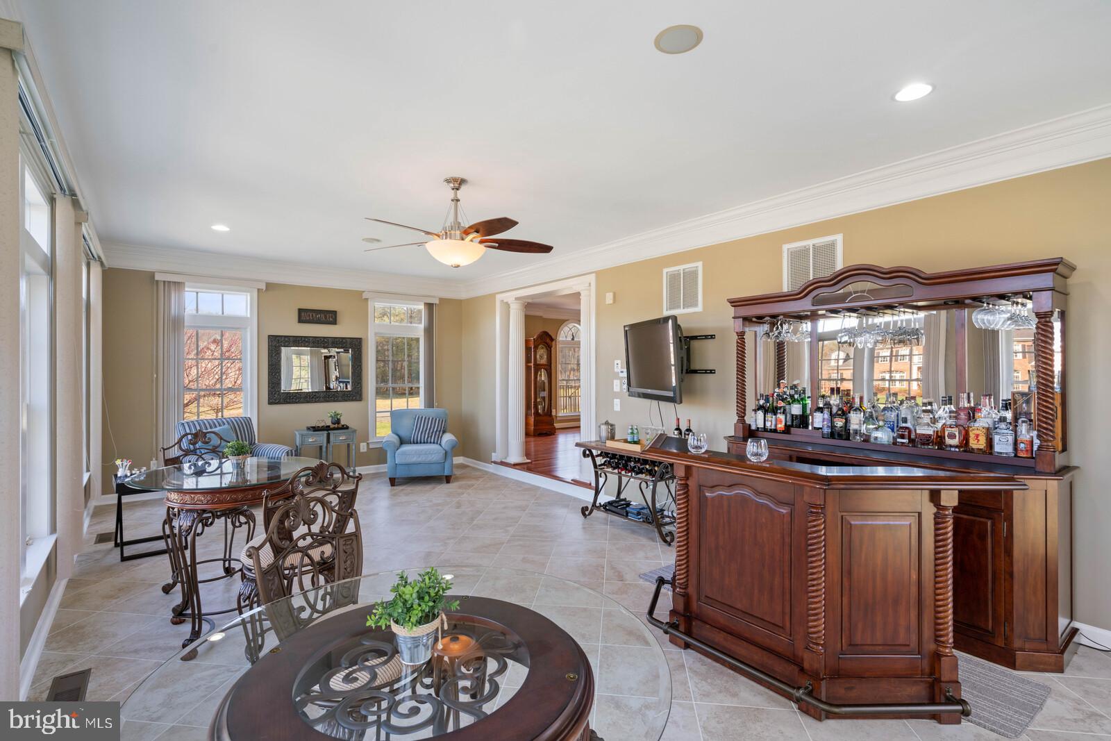 CEDAR CREST - Residential