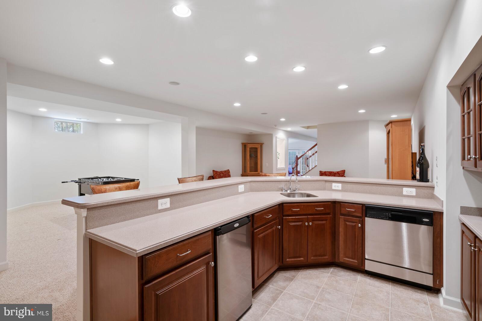 CEDAR CREST - Residential