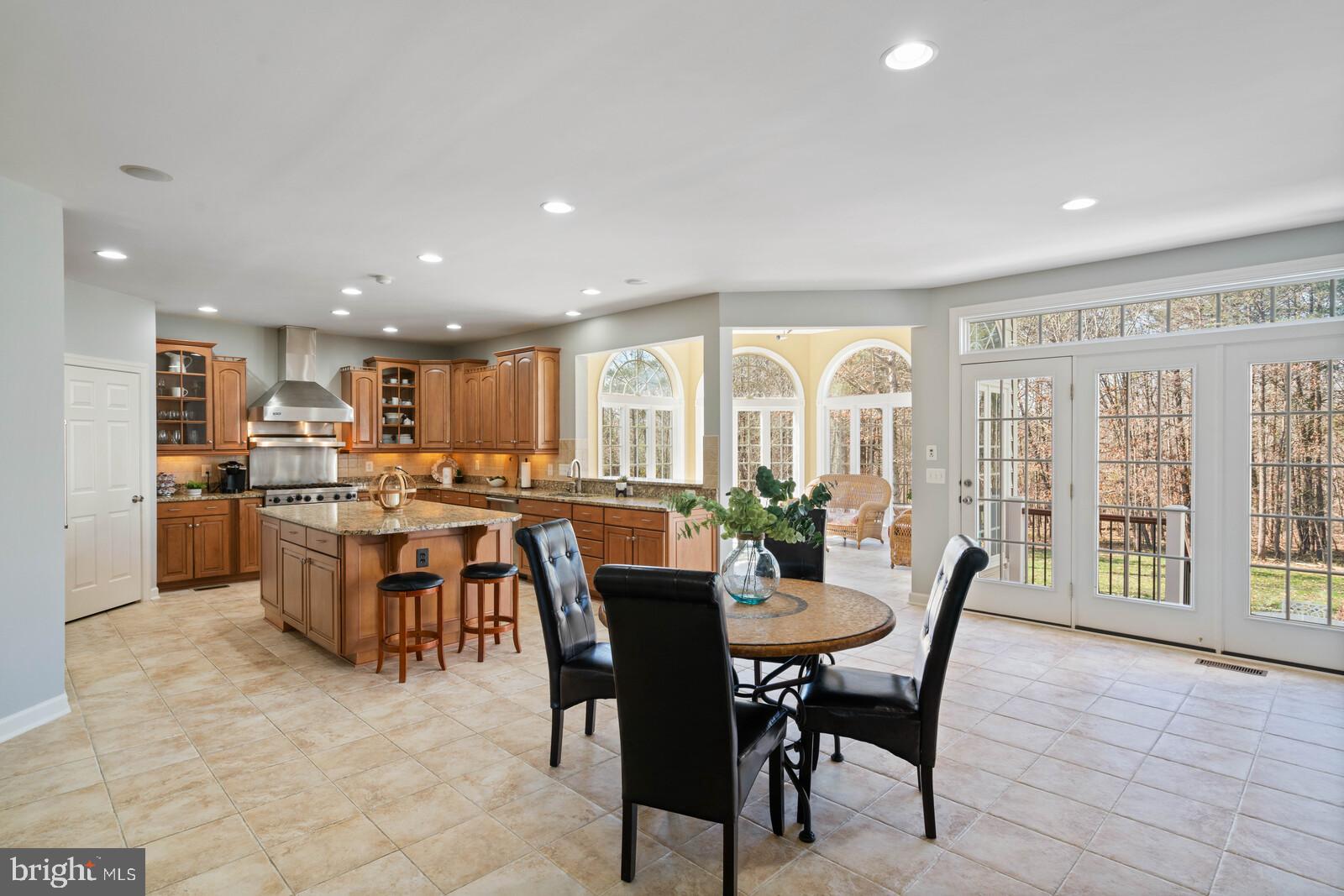 CEDAR CREST - Residential