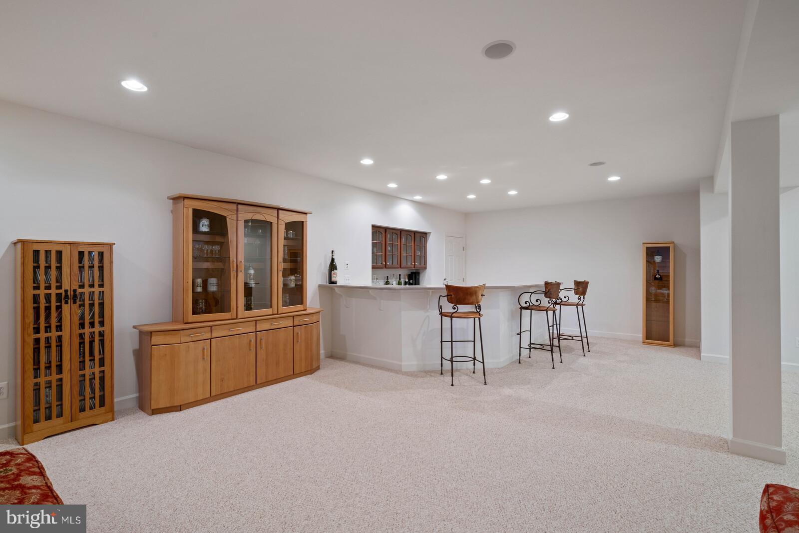 CEDAR CREST - Residential