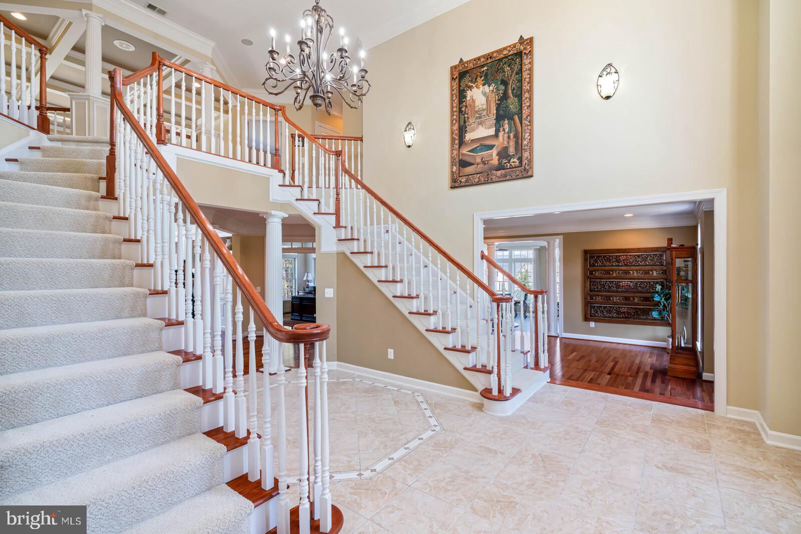 CEDAR CREST - Residential