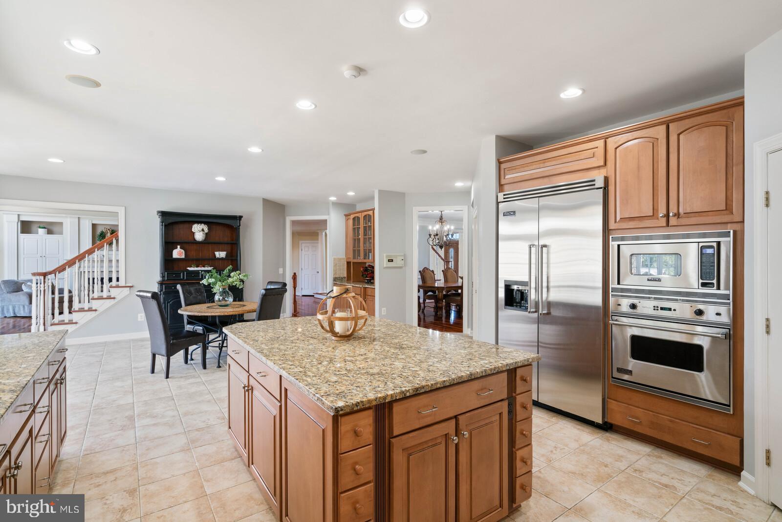 CEDAR CREST - Residential