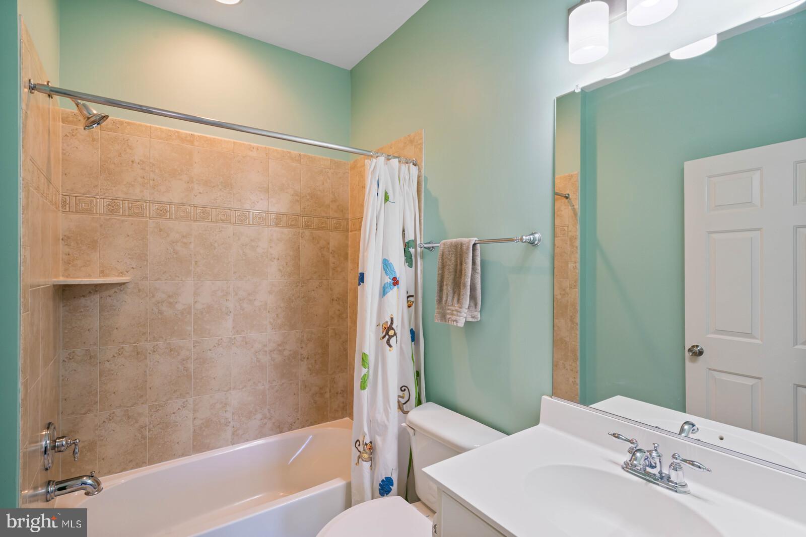 CEDAR CREST - Residential