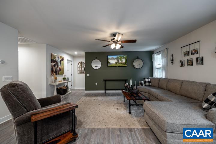 VILLAGE OAKS - Residential