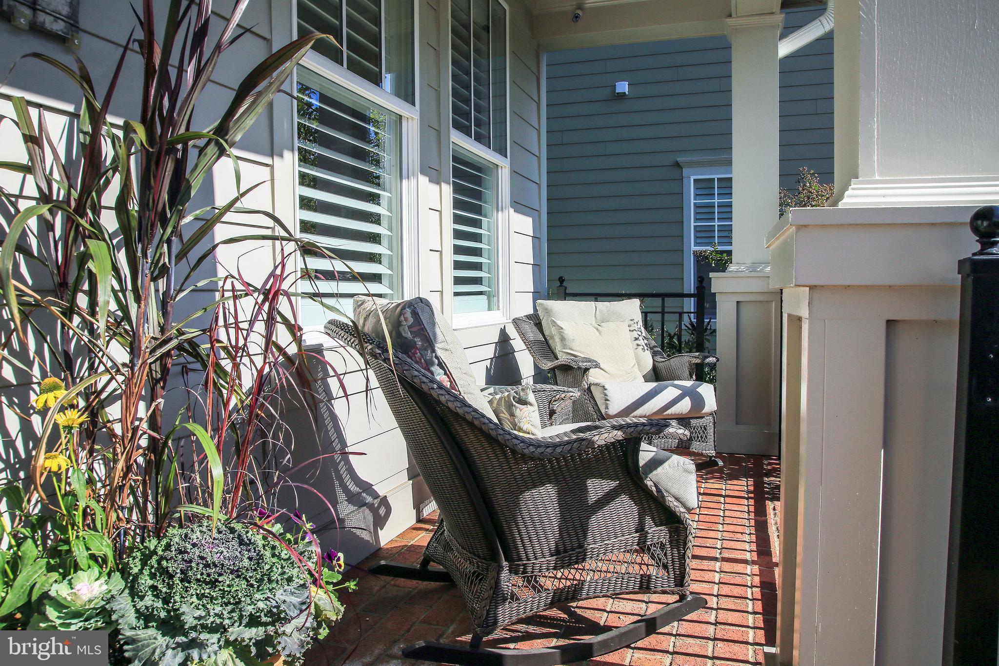 MURRAY HILL - Residential