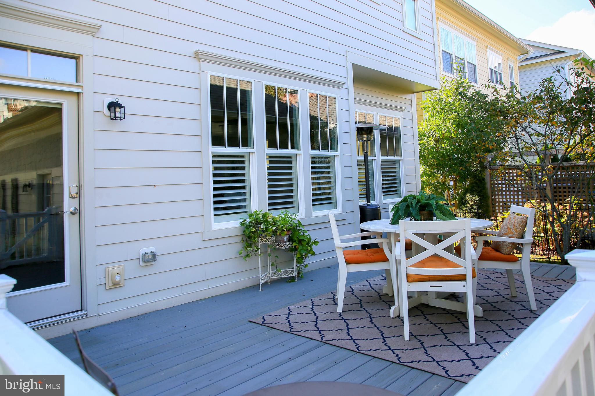 MURRAY HILL - Residential