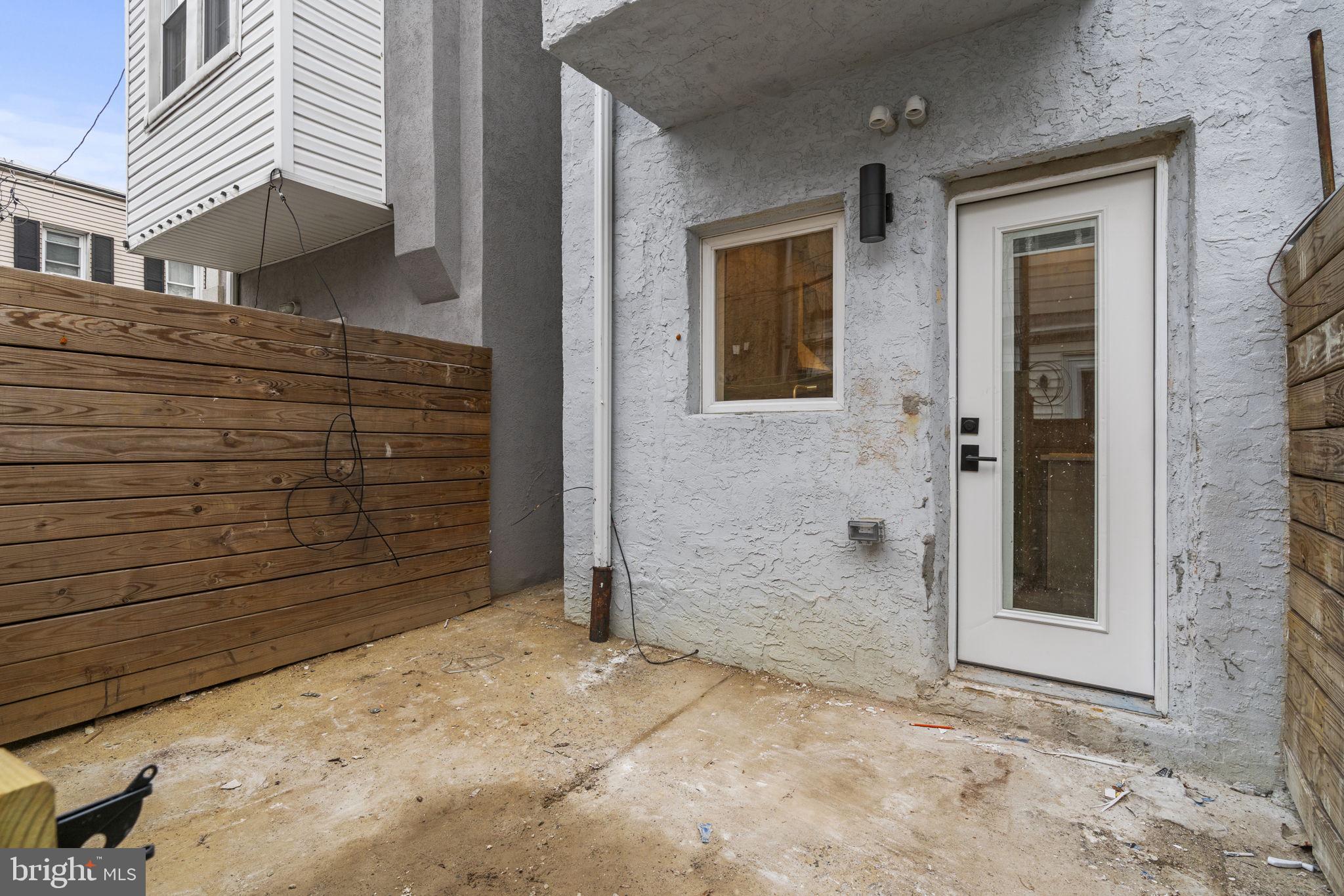 EAST PASSYUNK CROSSING - Residential