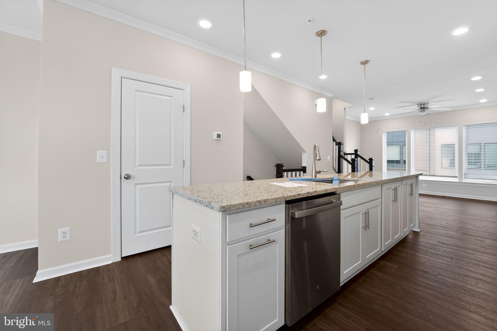 WESTSIDE AT SHADY GROVE - Residential