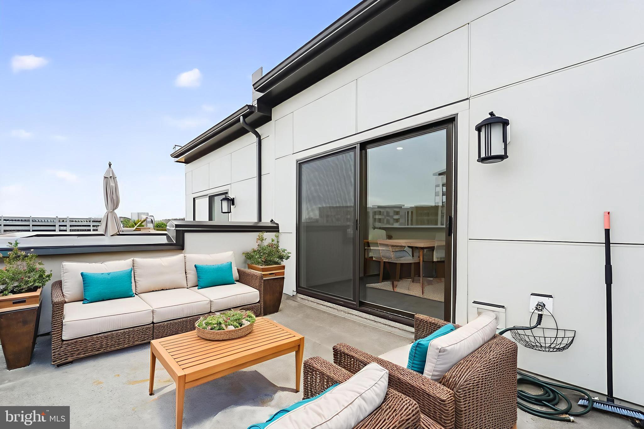 WESTSIDE AT SHADY GROVE - Residential