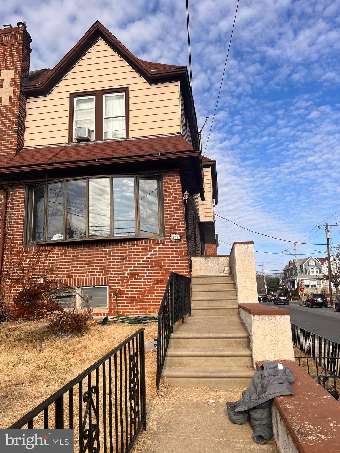 YEADON - Residential