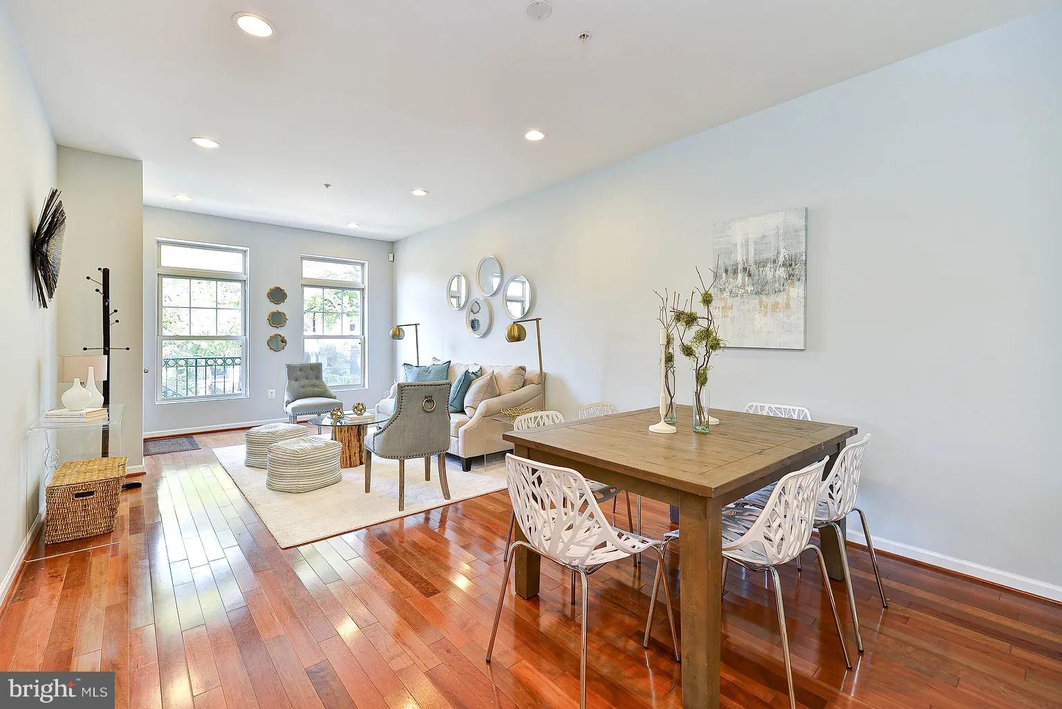 CAPITOL HILL - Residential Lease