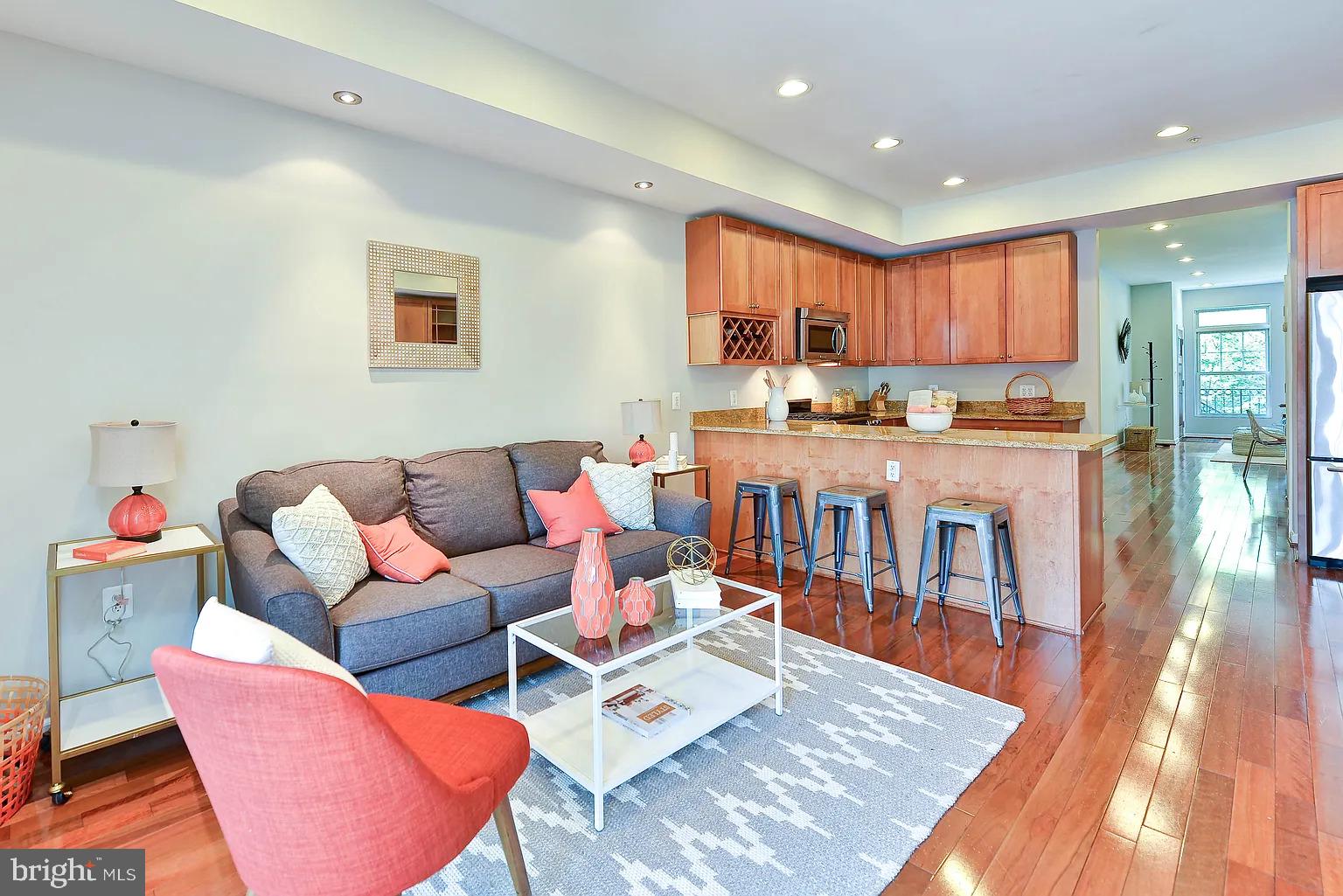 CAPITOL HILL - Residential Lease