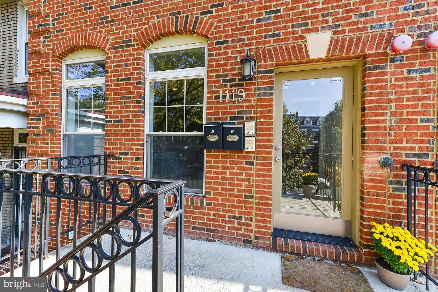 CAPITOL HILL - Residential Lease