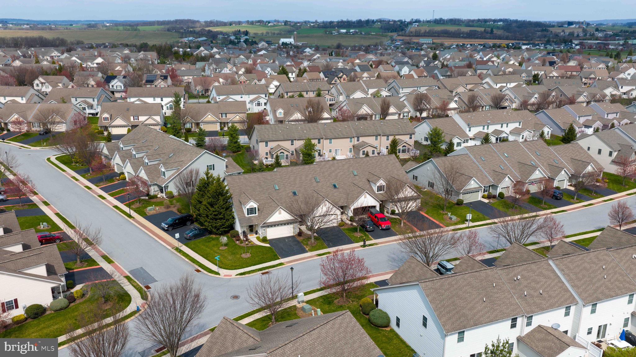 ELM TREE - Residential