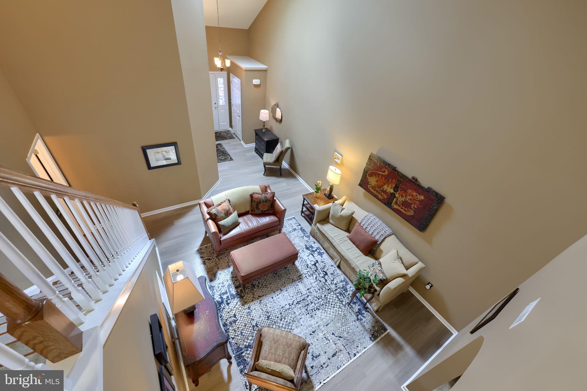 ELM TREE - Residential