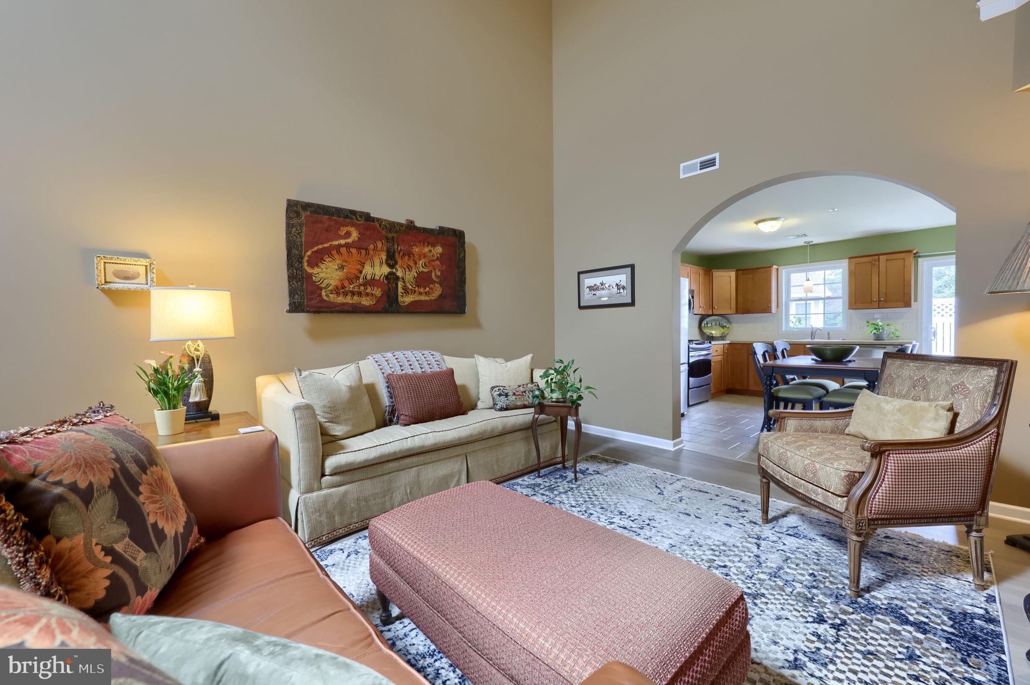 ELM TREE - Residential