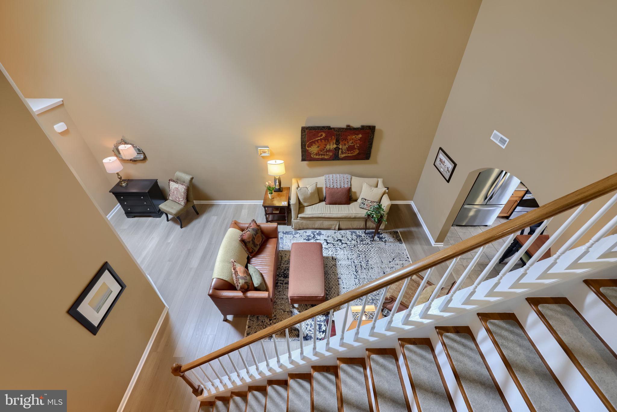 ELM TREE - Residential