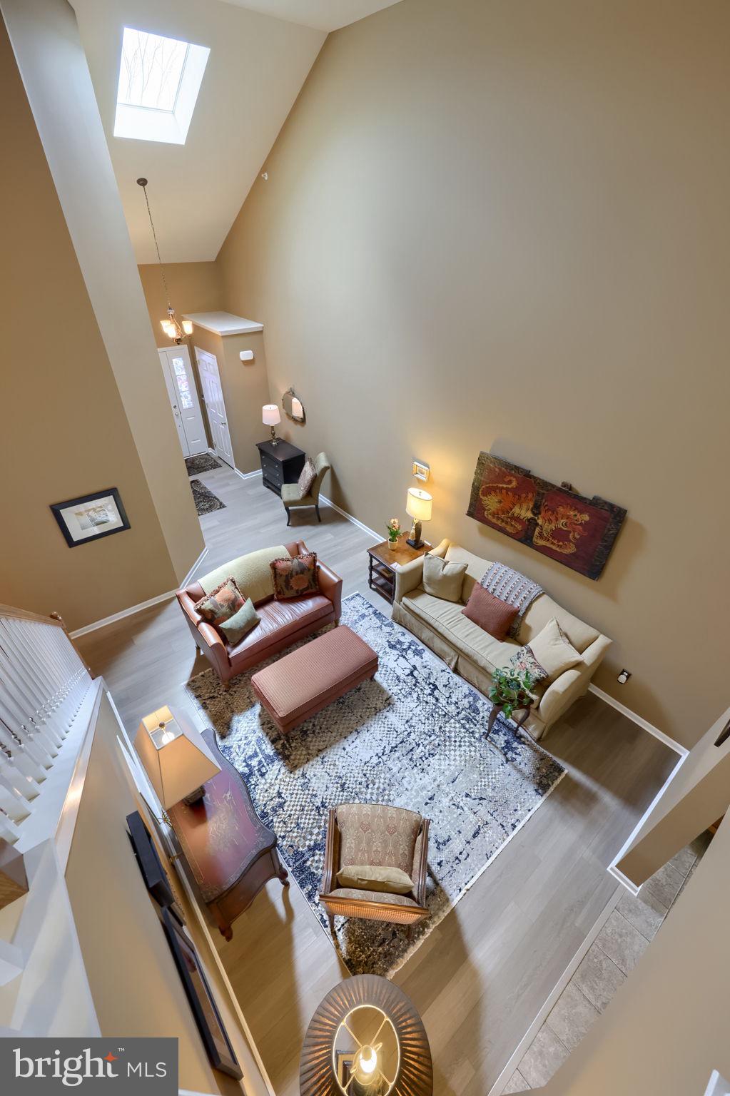 ELM TREE - Residential