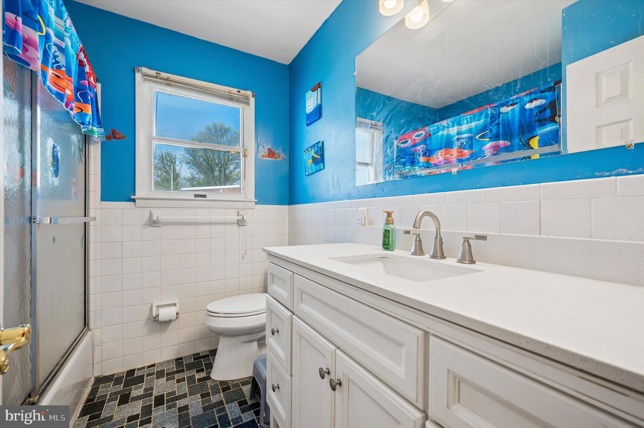 SOMERTON - Residential