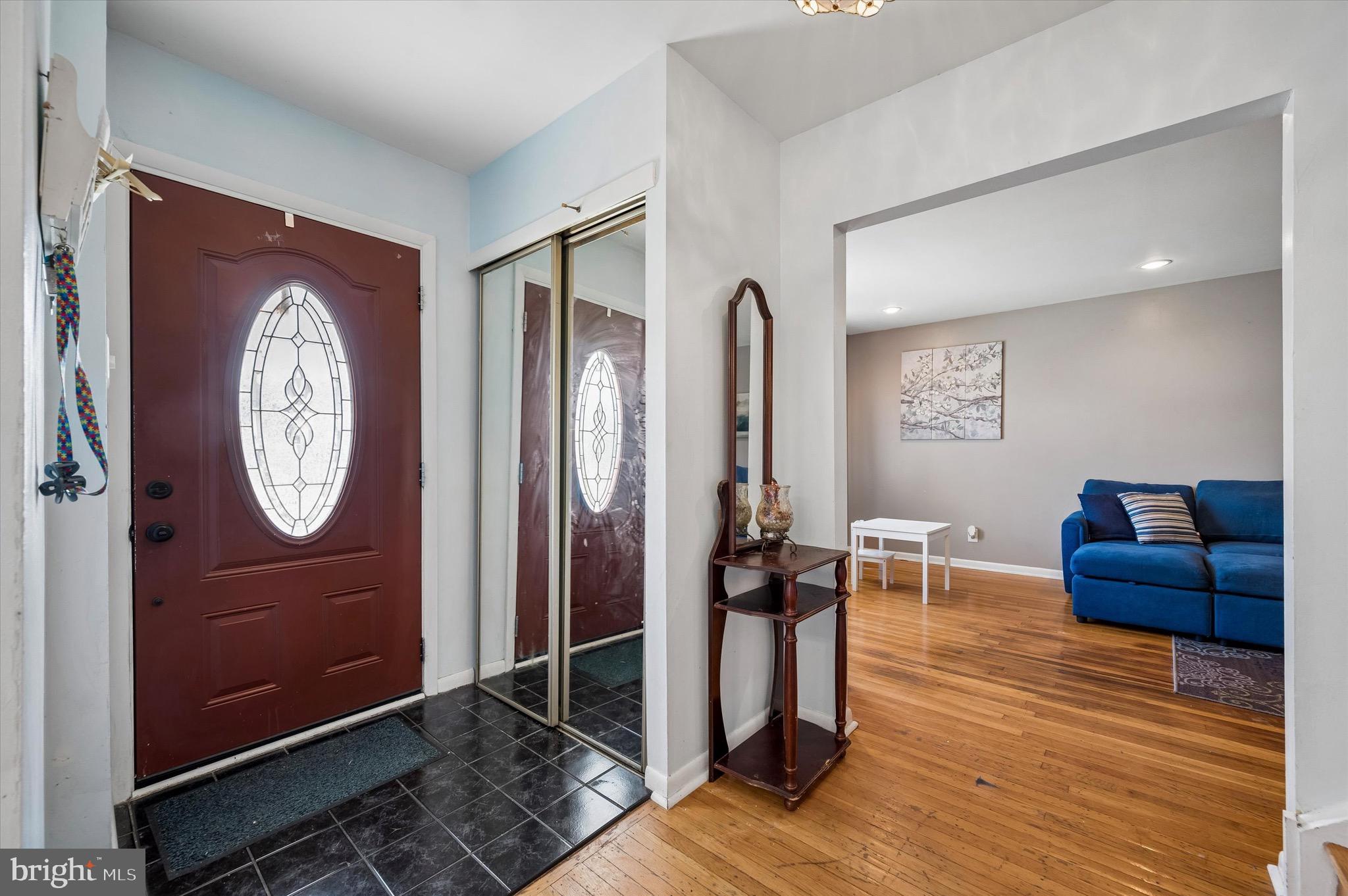 SOMERTON - Residential
