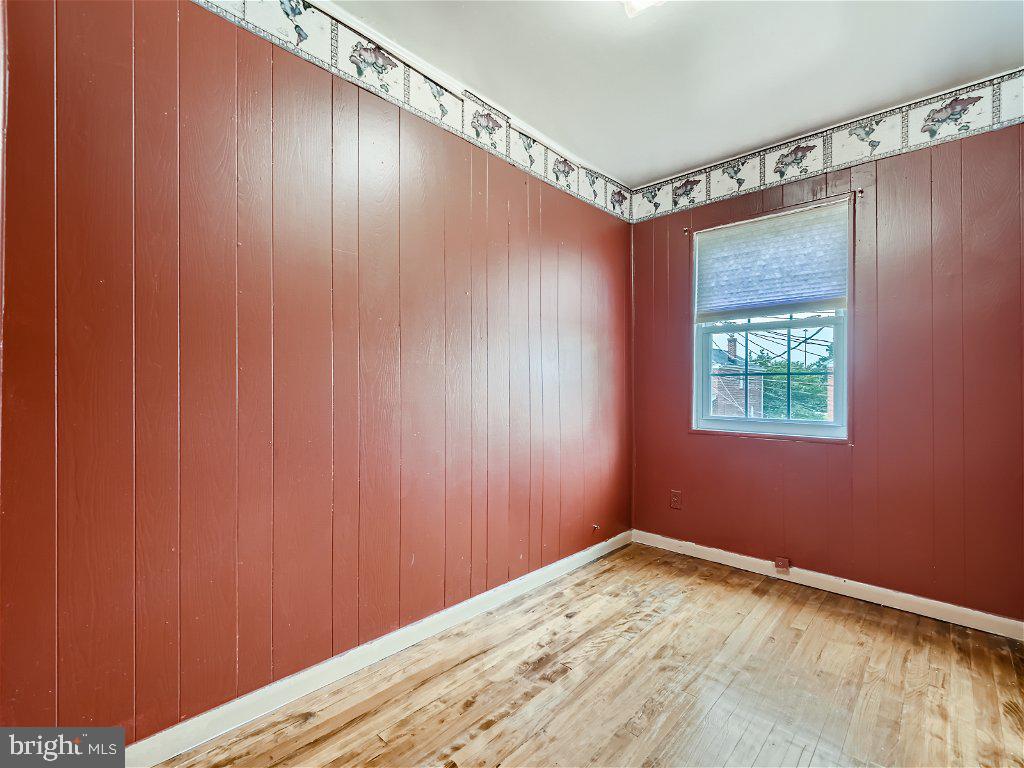 DUNDALK VILLAGE - Residential