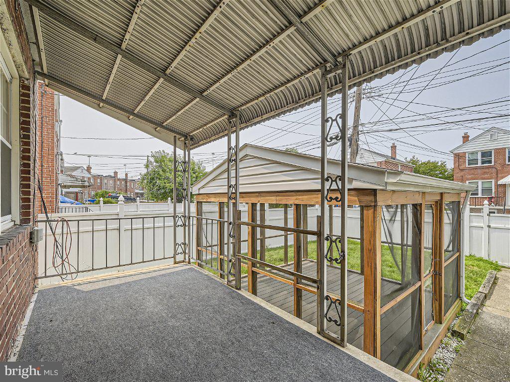 DUNDALK VILLAGE - Residential