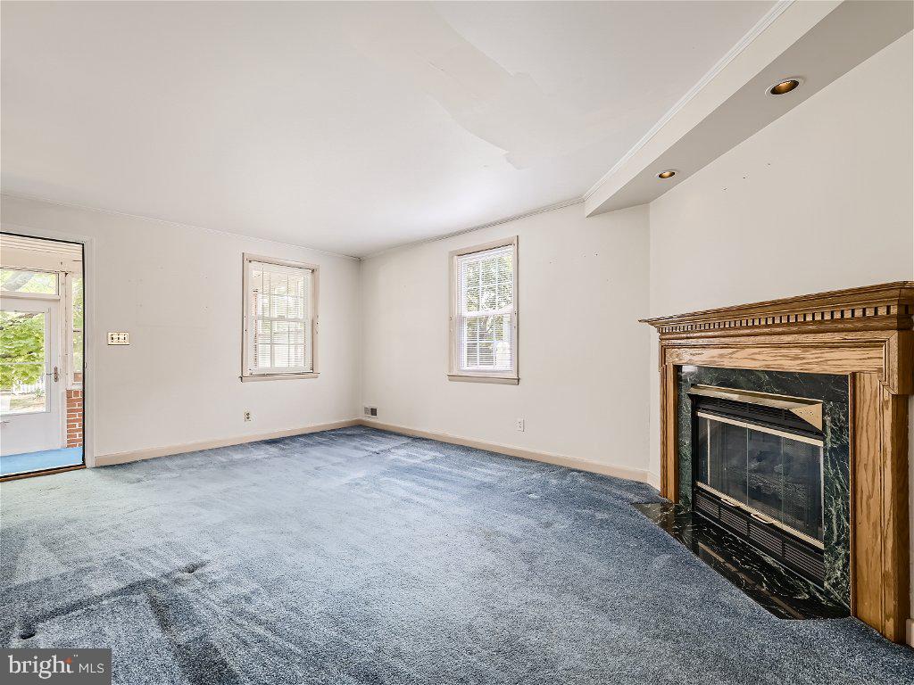 DUNDALK VILLAGE - Residential