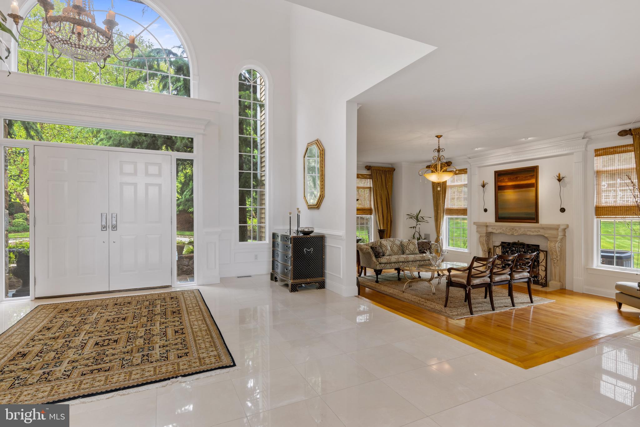 FOUR OAKS FARM - Residential