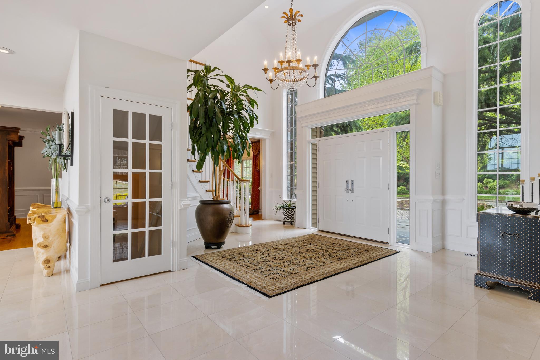 FOUR OAKS FARM - Residential