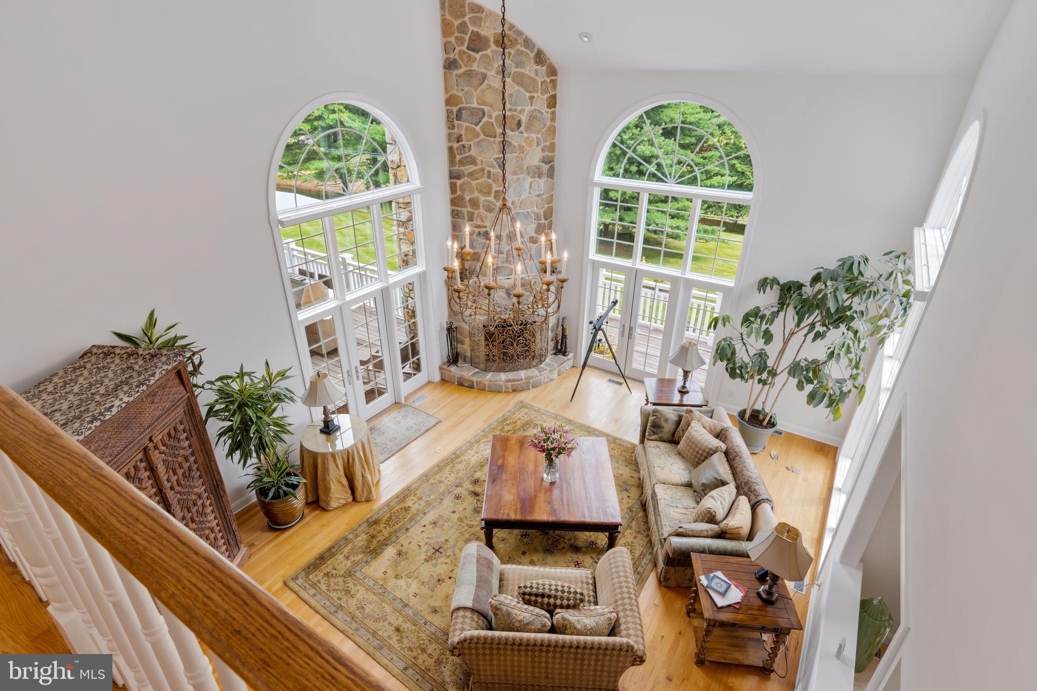 FOUR OAKS FARM - Residential