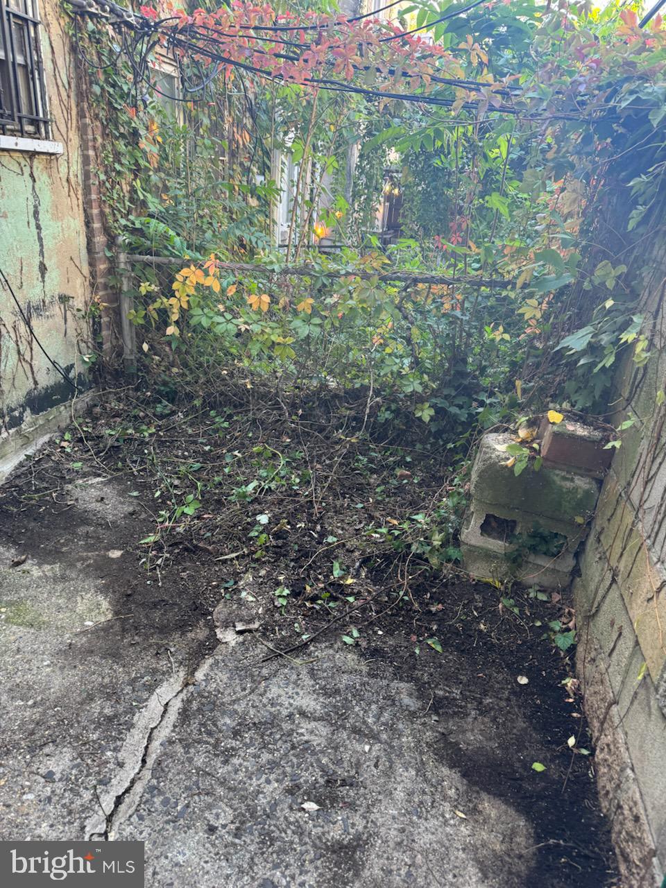 GERMANTOWN (EAST) - Residential