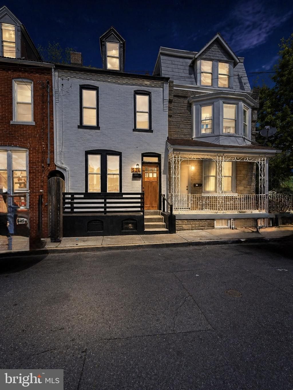 Photo of 524 Locust Street, LANCASTER, PA 17602 (MLS # PALA2087306)