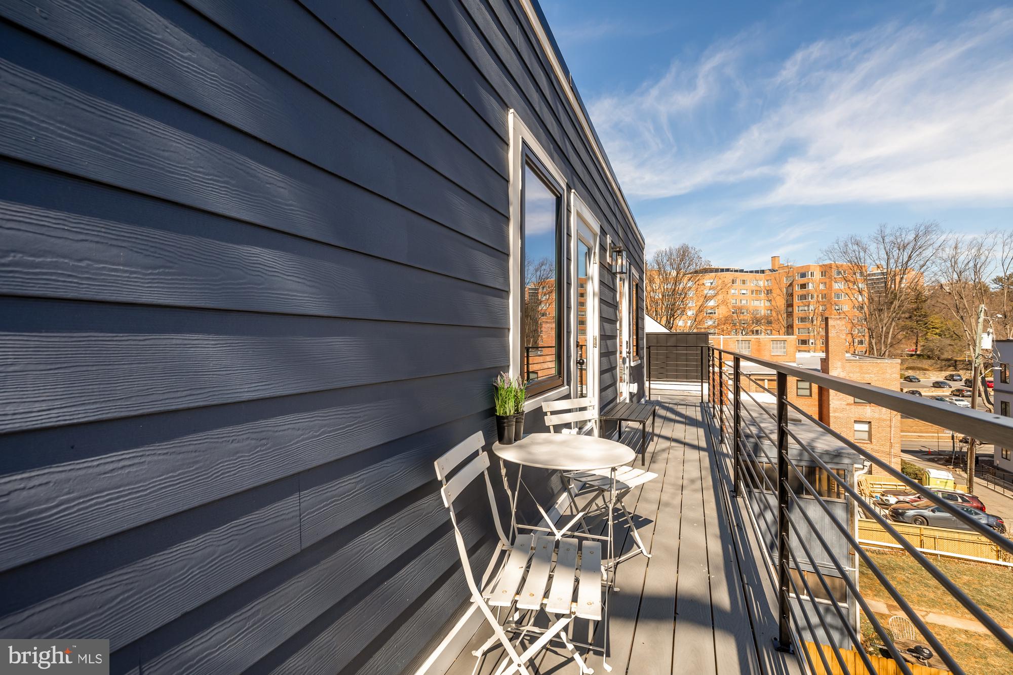 GLOVER PARK - Residential