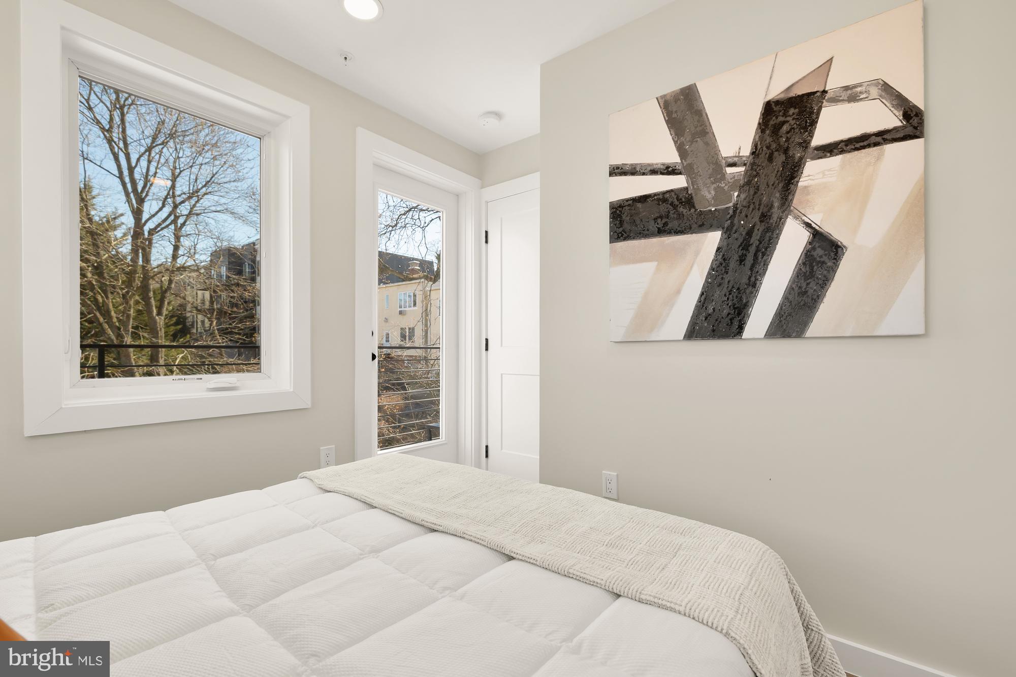 GLOVER PARK - Residential