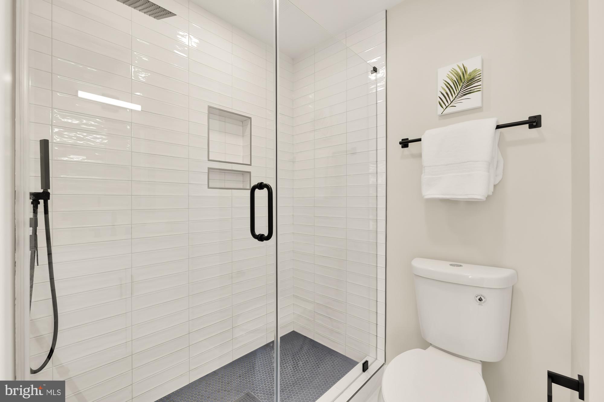GLOVER PARK - Residential