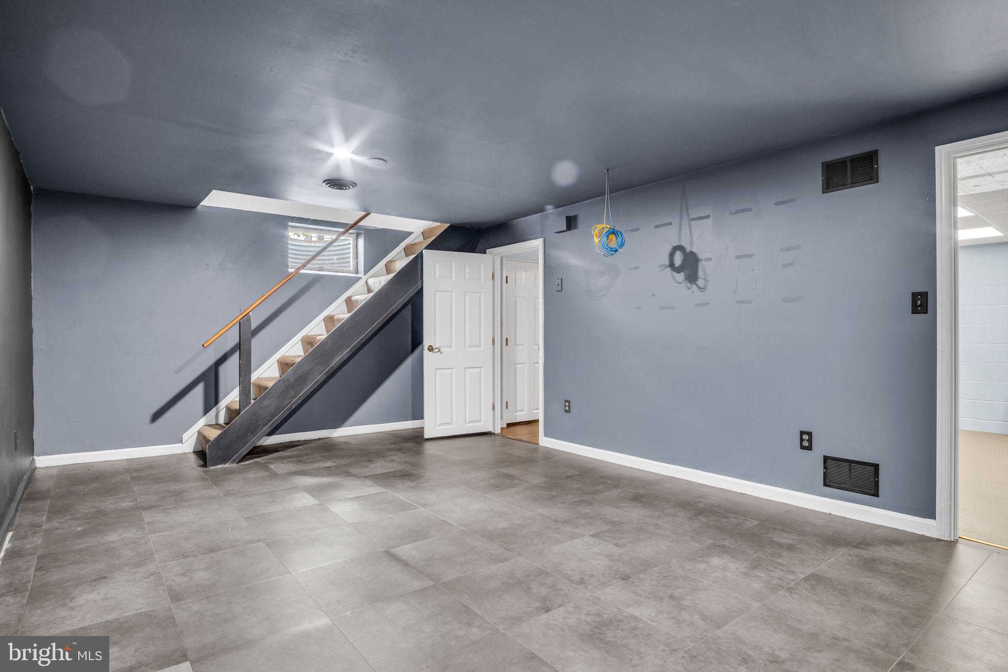 JONATHAN PARK - Residential