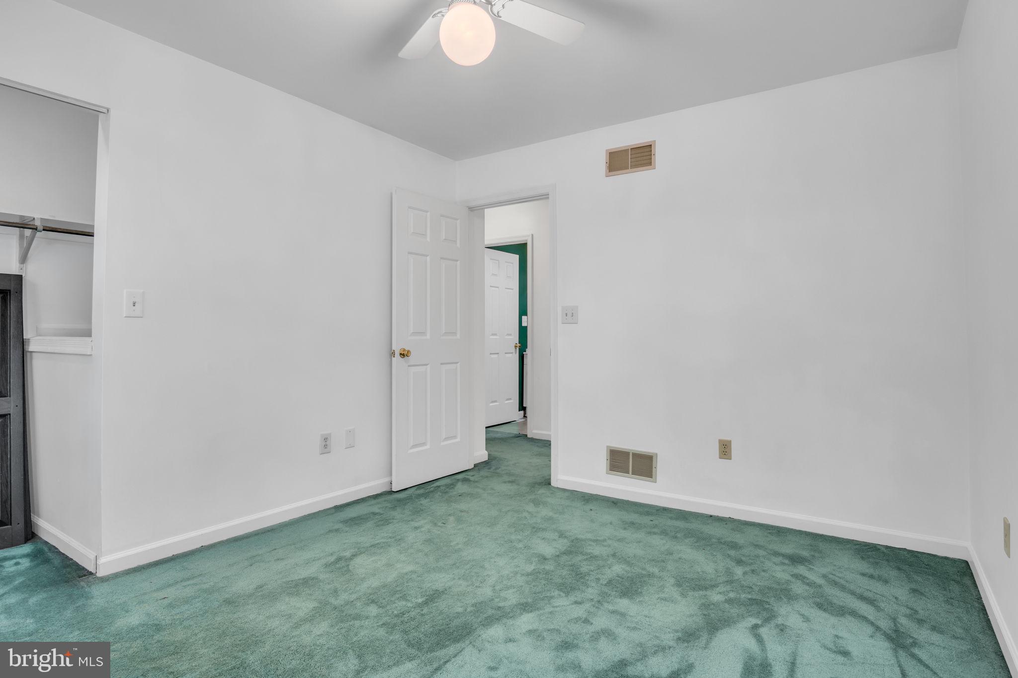 JONATHAN PARK - Residential