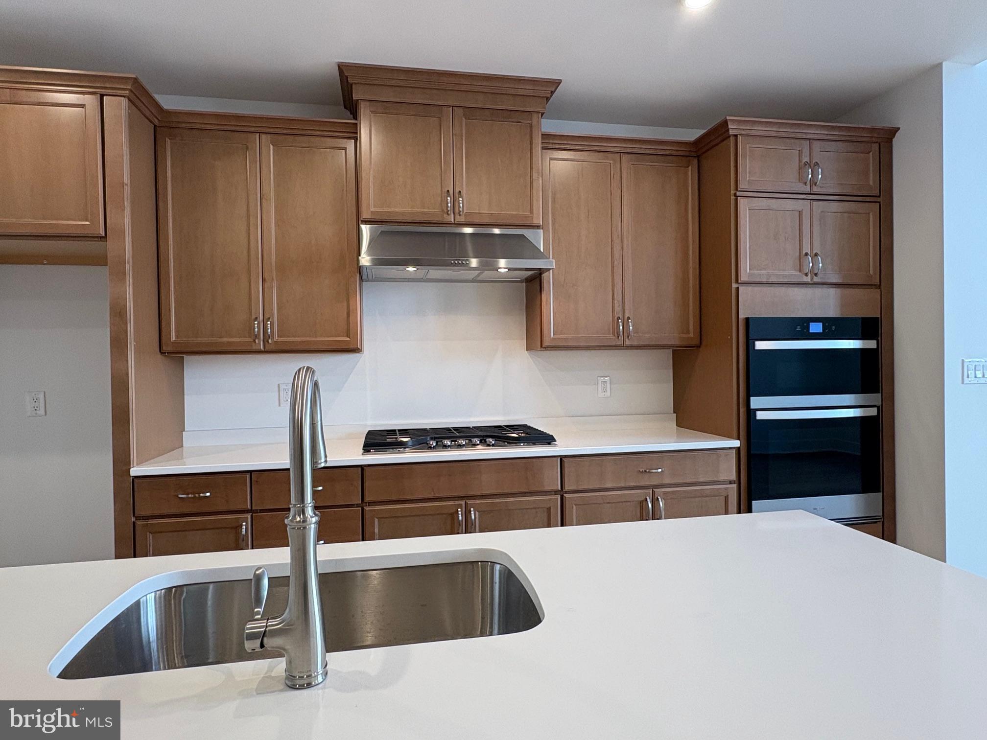 11207 DONATELLO DRIVE 1112